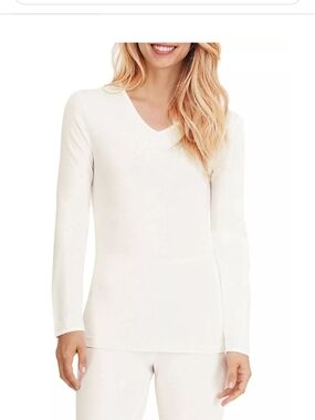 Cuddl Duds Women's Long-Sleeve V-Neck Top in Ivory